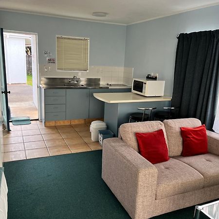 Marlin Court Motel Пейхия Экстерьер фото