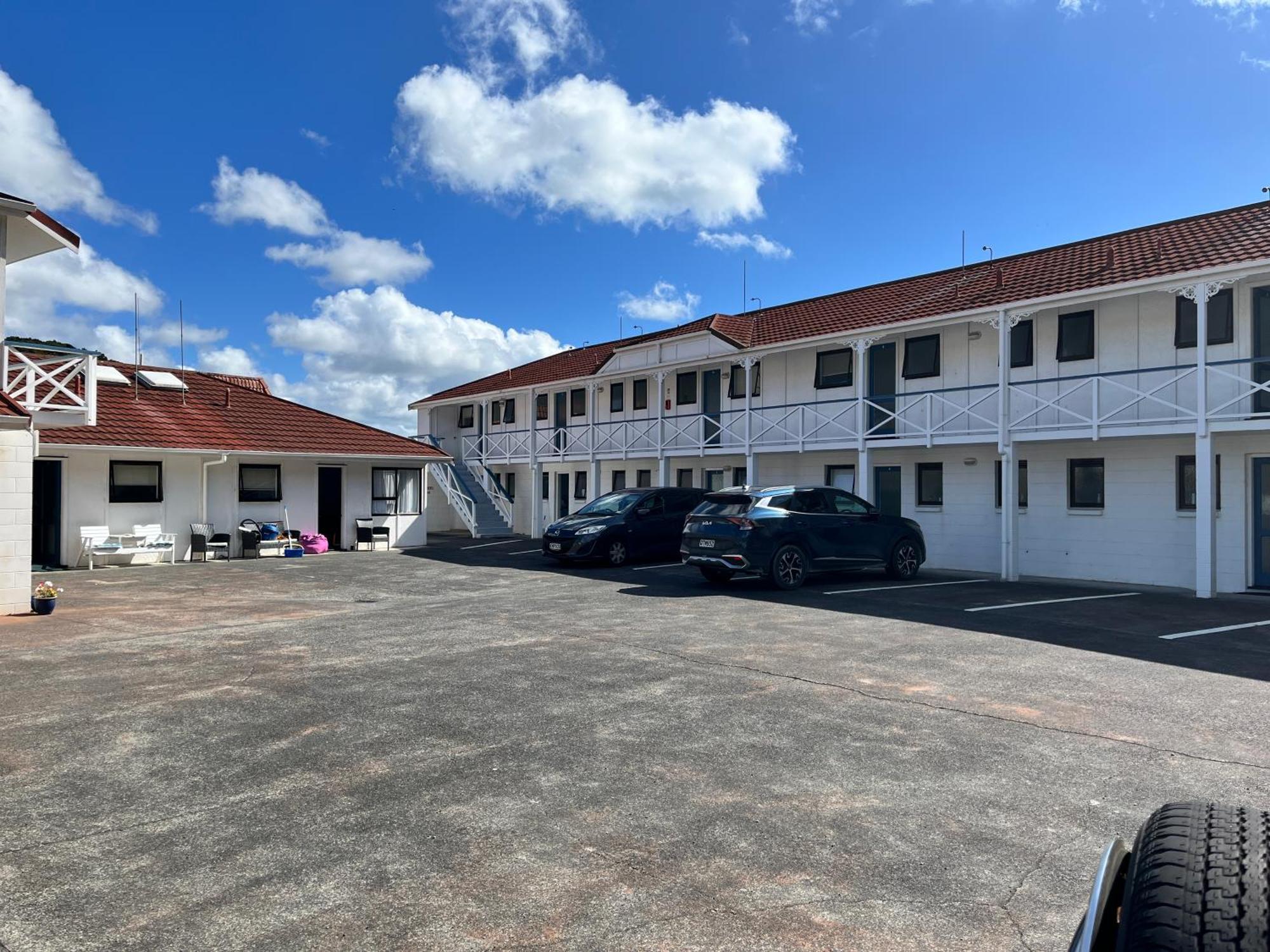 Marlin Court Motel Пейхия Экстерьер фото